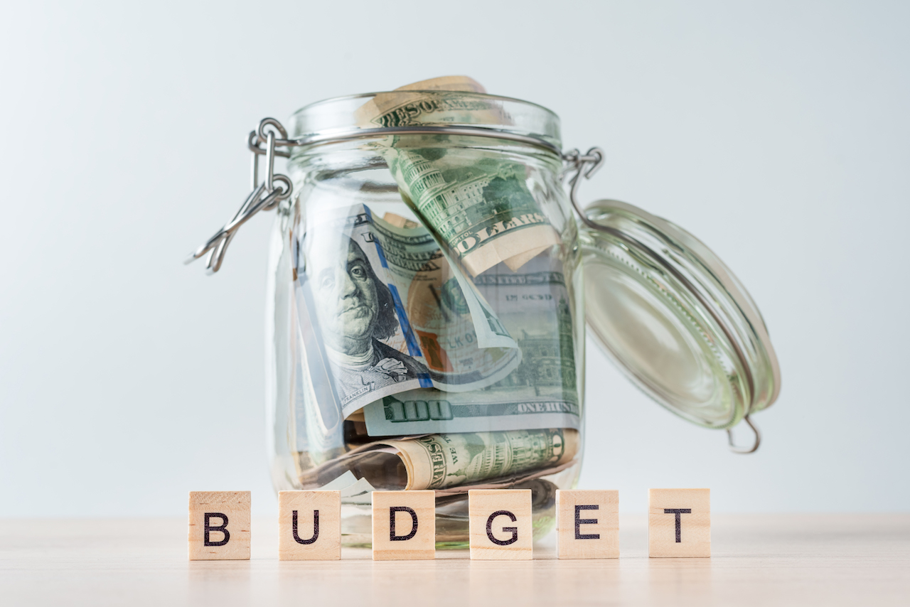 building an emergency fund with a budget
